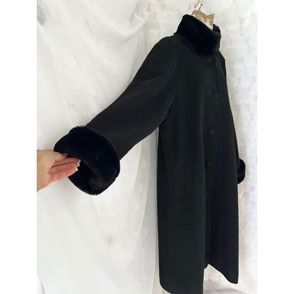 100% Wool Woman’s LONG Black MAXI Dress Coat Faux Fur Trim Albert Nipon USA Made - Picture 4 of 12